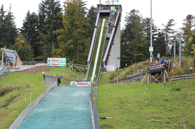 Das Kombinationsspringen wurde auf der Rothausschanze HS108 ausgetragen