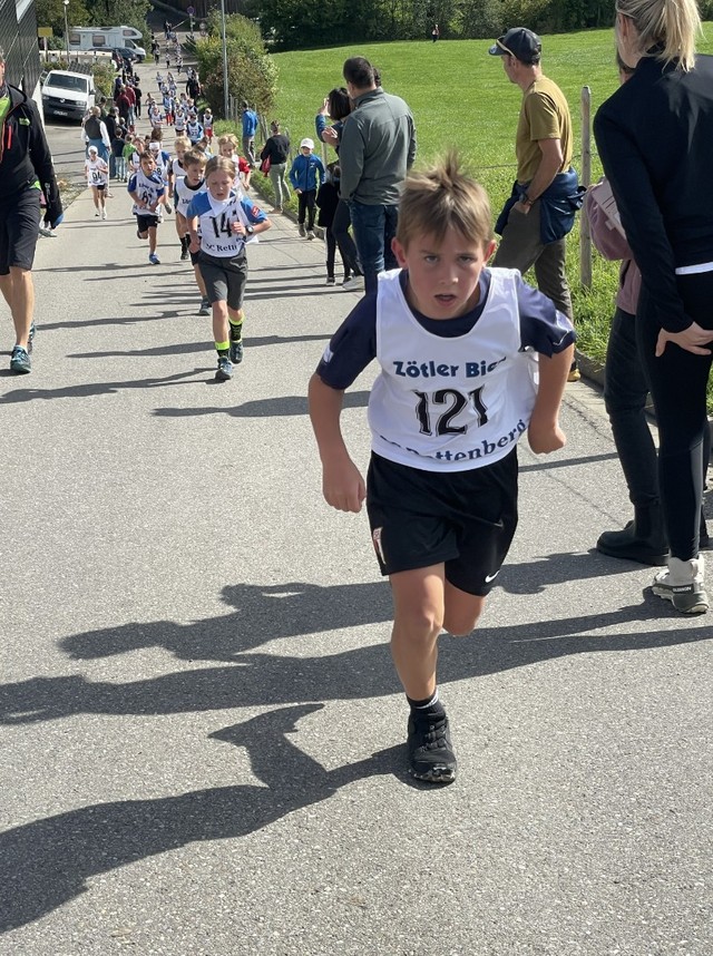 Kilian Hiemer (U11, m) am Zielanstieg!