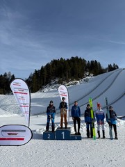 Kacper Filip Misiek holt Blaues Trikot für den TSV Buchenberg