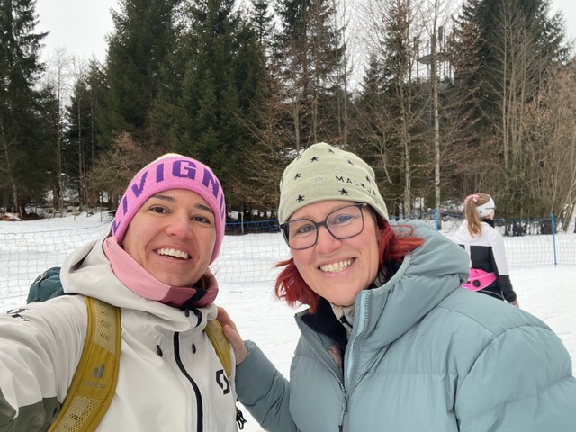 Auch die erfolgreiche Ex-Biathletin, Kati Wilhelm, ließ sich gerne ablichten und feuerte alle Langläufer/innen kräftig an!