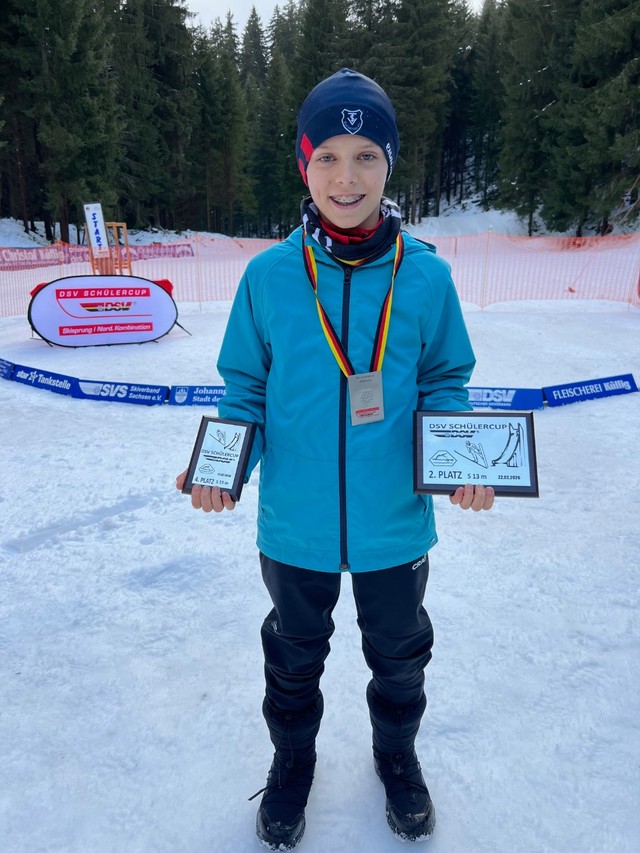 Jona Prestel (TSV Buchenberg) freut sich über Platz 2 in der Gesamtwertung des Deutschen Pokals. (Fot. J. Prestel)
