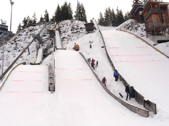 Die Oberstdorfer Nachwuchsschanzen K19, K30 und K56 (von links nach rechts)